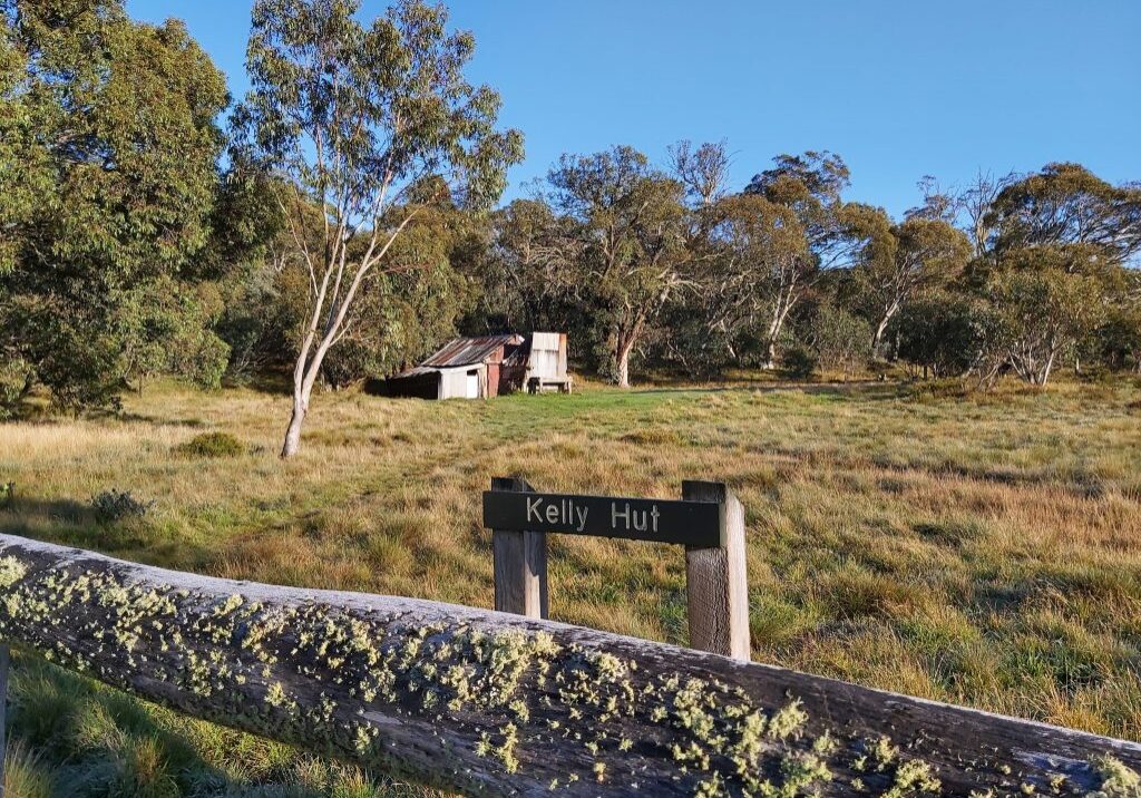 Kellys Hut (3)